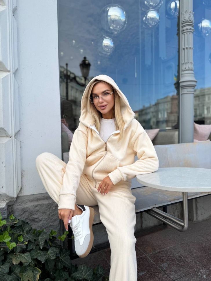 Костюм Розмір: 42-44, 46-48 S2916