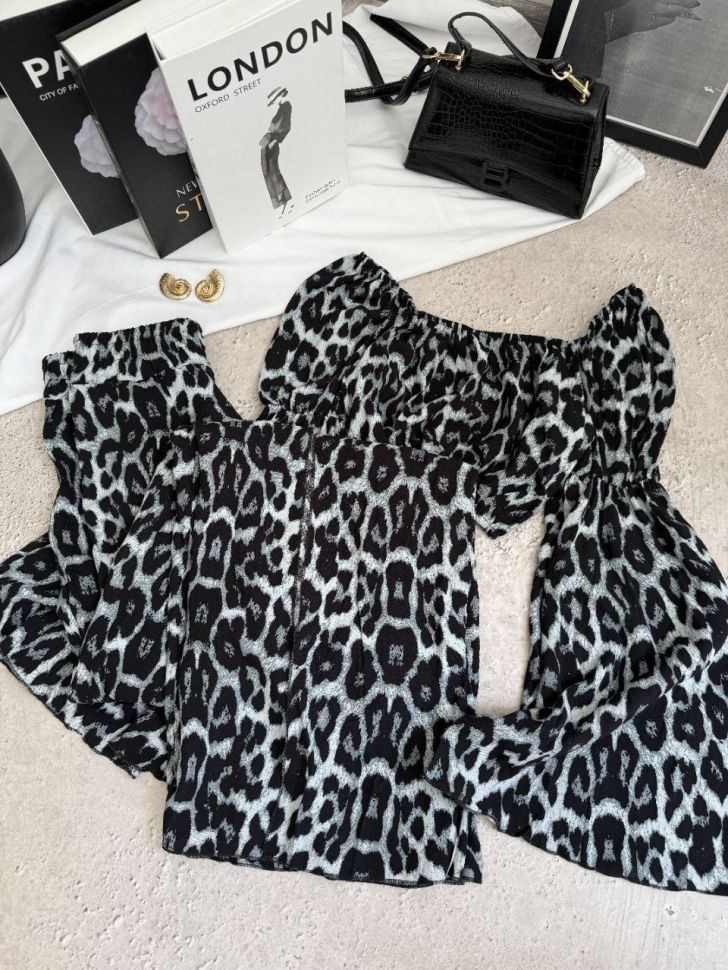 Костюм Розмір: 42-44,44-46 S5713