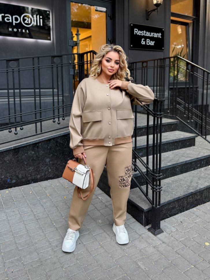 Бомбер Розмір: 46-48,50-52,54-56,58-60 S1109