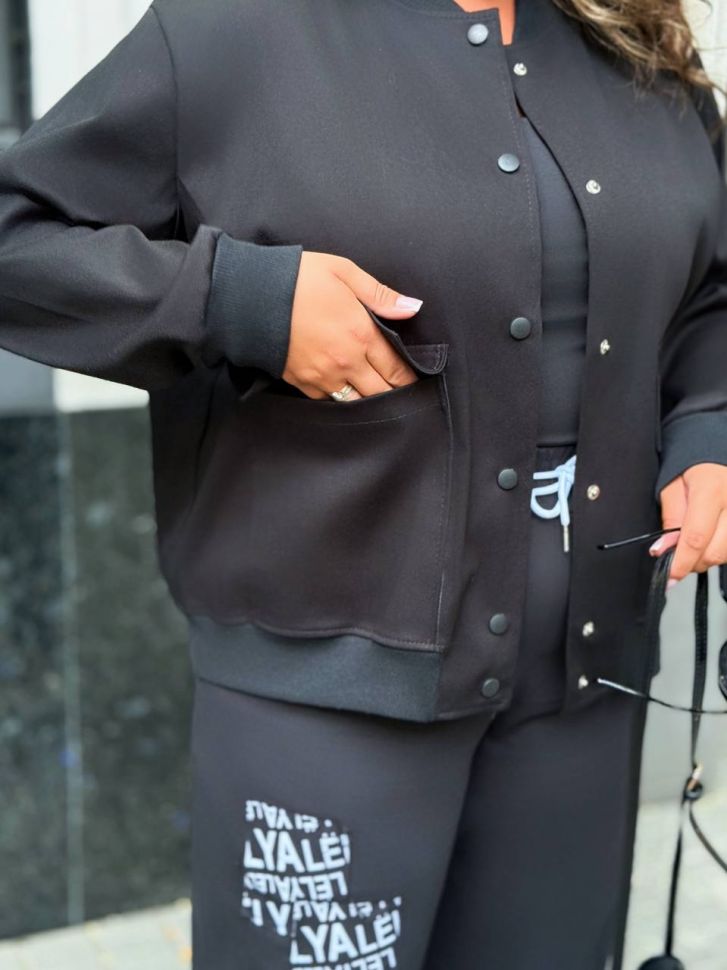 Бомбер Розмір: 46-48,50-52,54-56,58-60 S1109