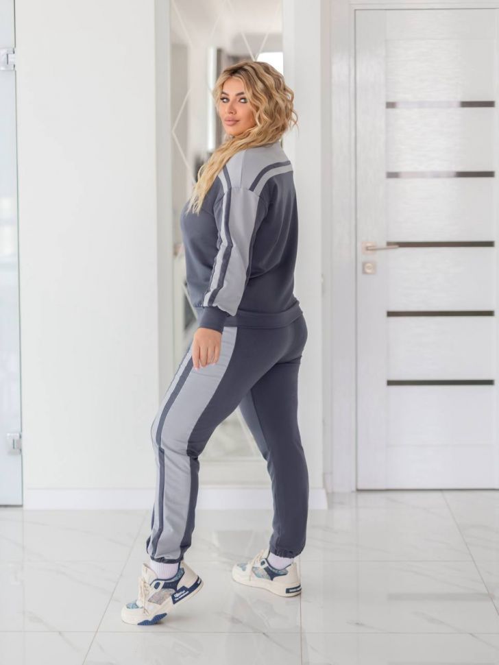 Костюм Розмір: 50-52,54-56, 58-60 S1917