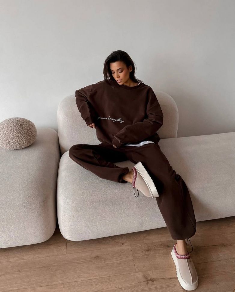 Костюм Розмір: 42-44, 46-48 S2017