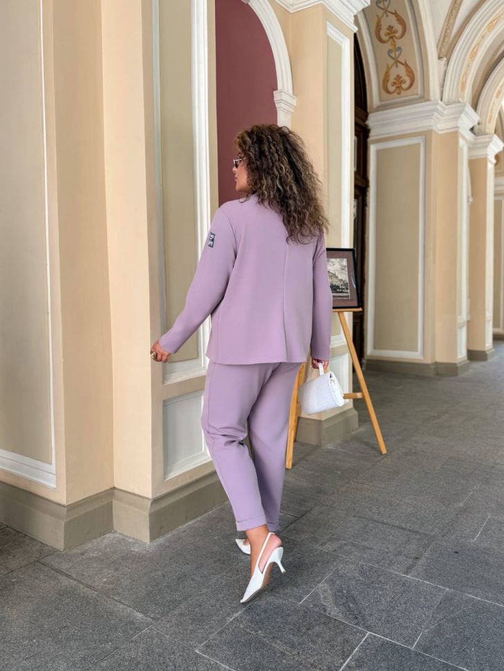 Костюм Розмір: 46-48,50-52,54-56,58-60 S1110