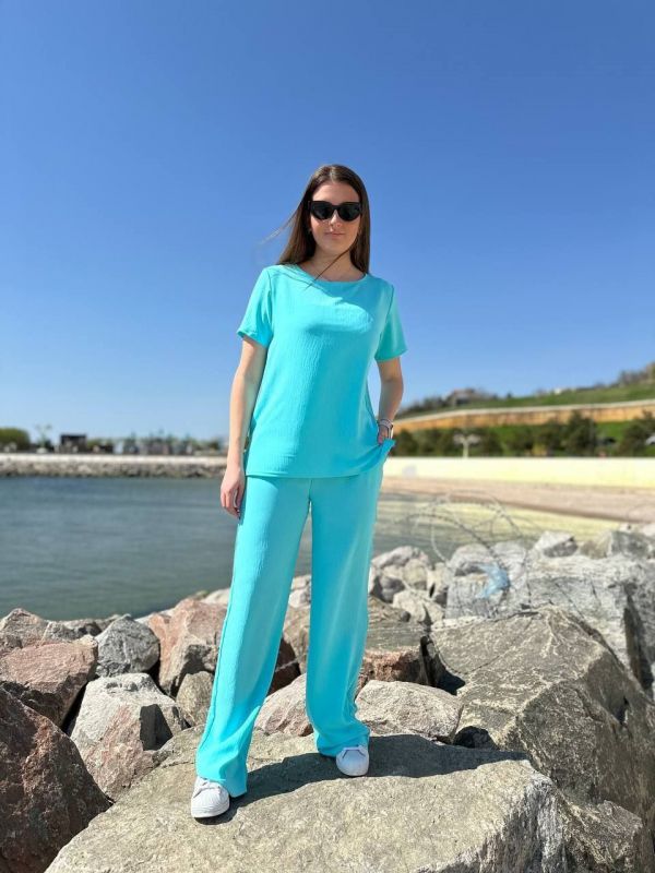 Костюм Розмір: 42-44,46-48,50-52 S202