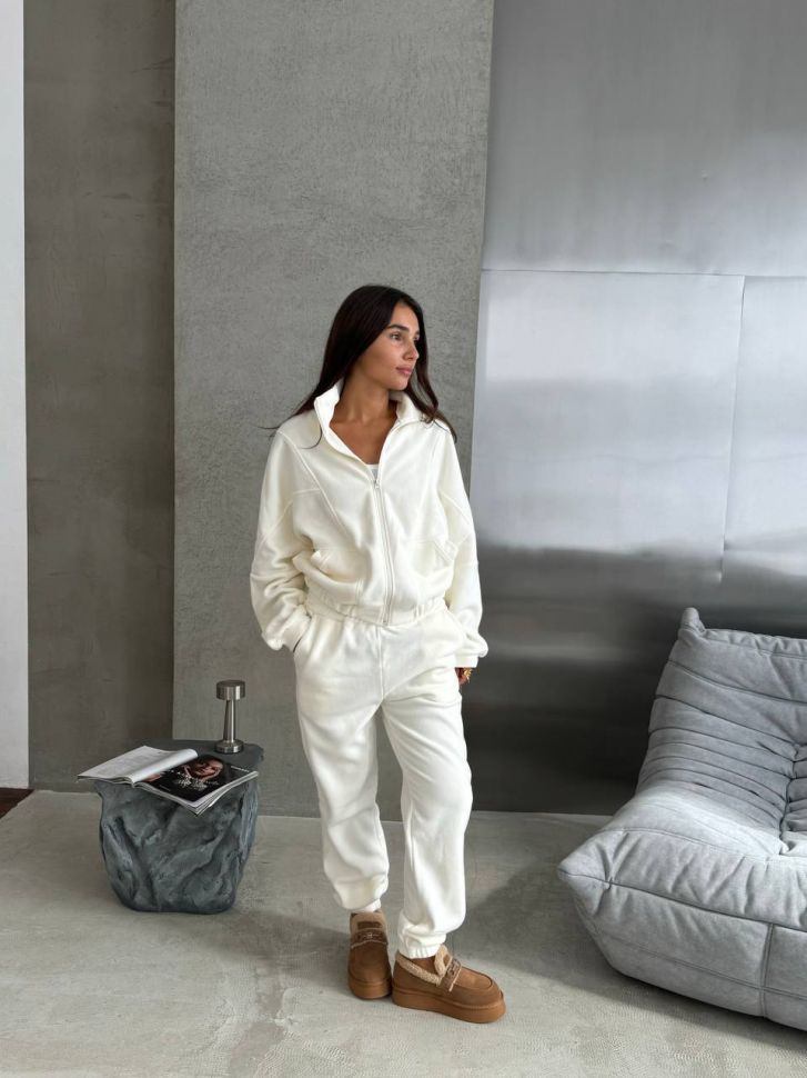 Костюм Розмір: 42-44, 46-48 S3020