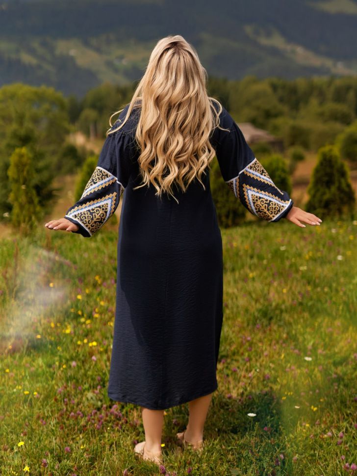 Плаття Розмір: 52, 54, 56, 58, 60, 62, 64 S2121