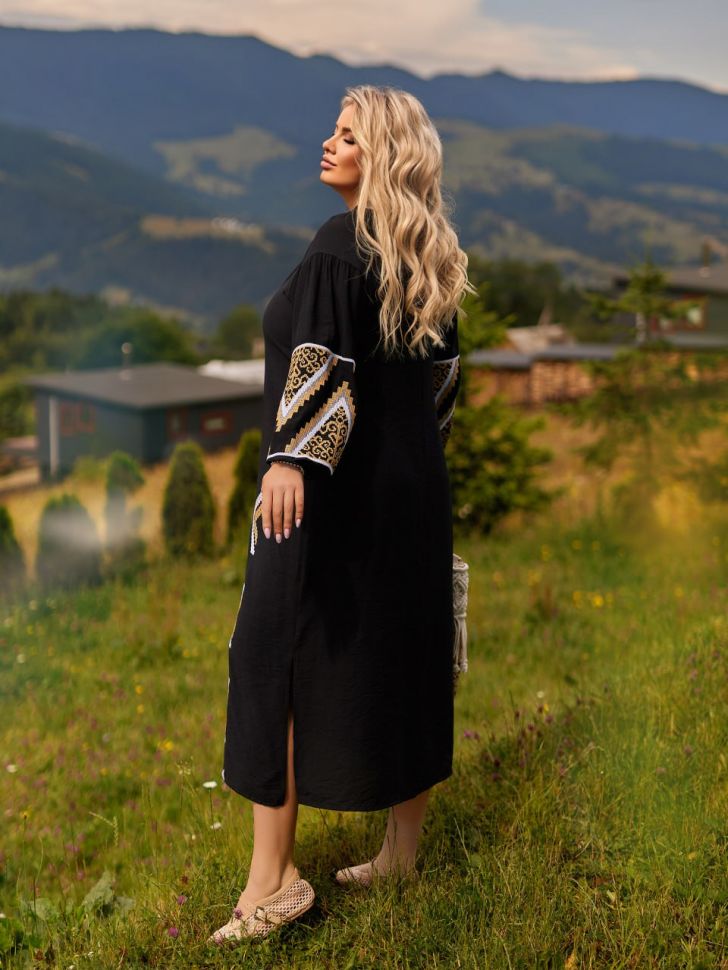 Плаття Розмір: 52, 54, 56, 58, 60, 62, 64 S2121