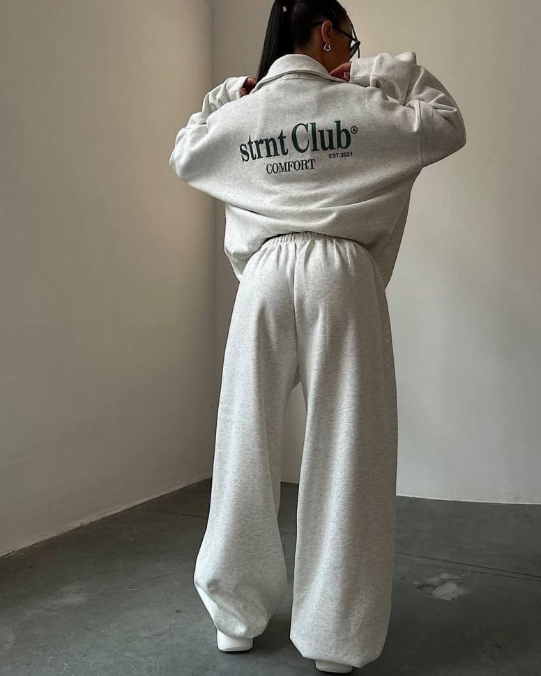 Костюм Розмір: 42-48 S4619