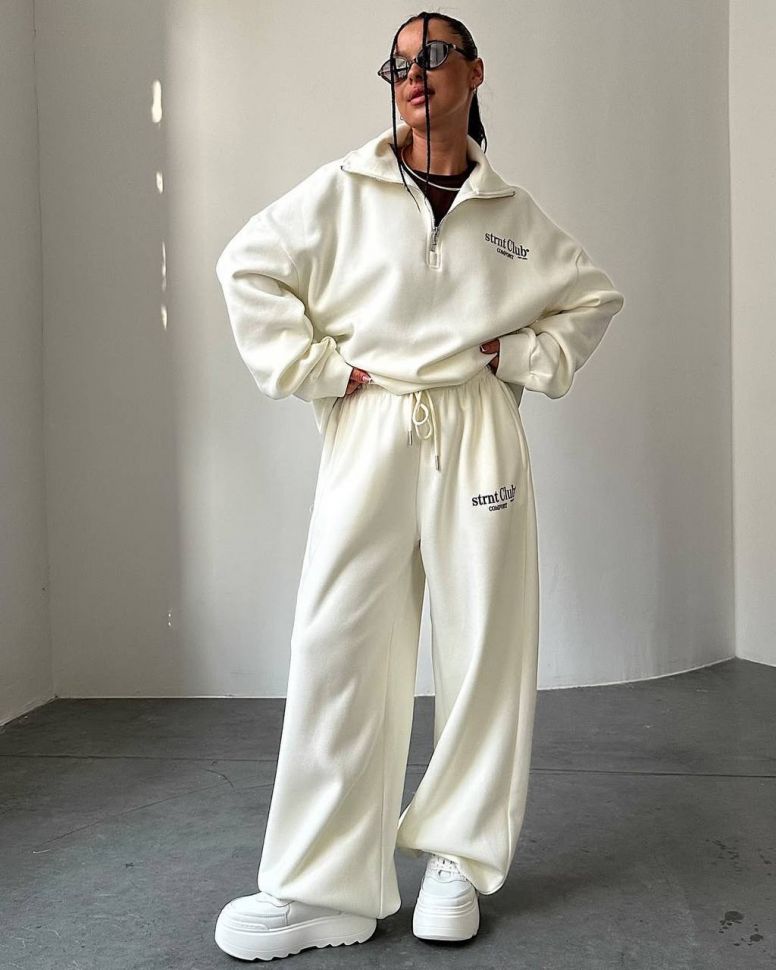 Костюм Розмір: 42-48 S4619