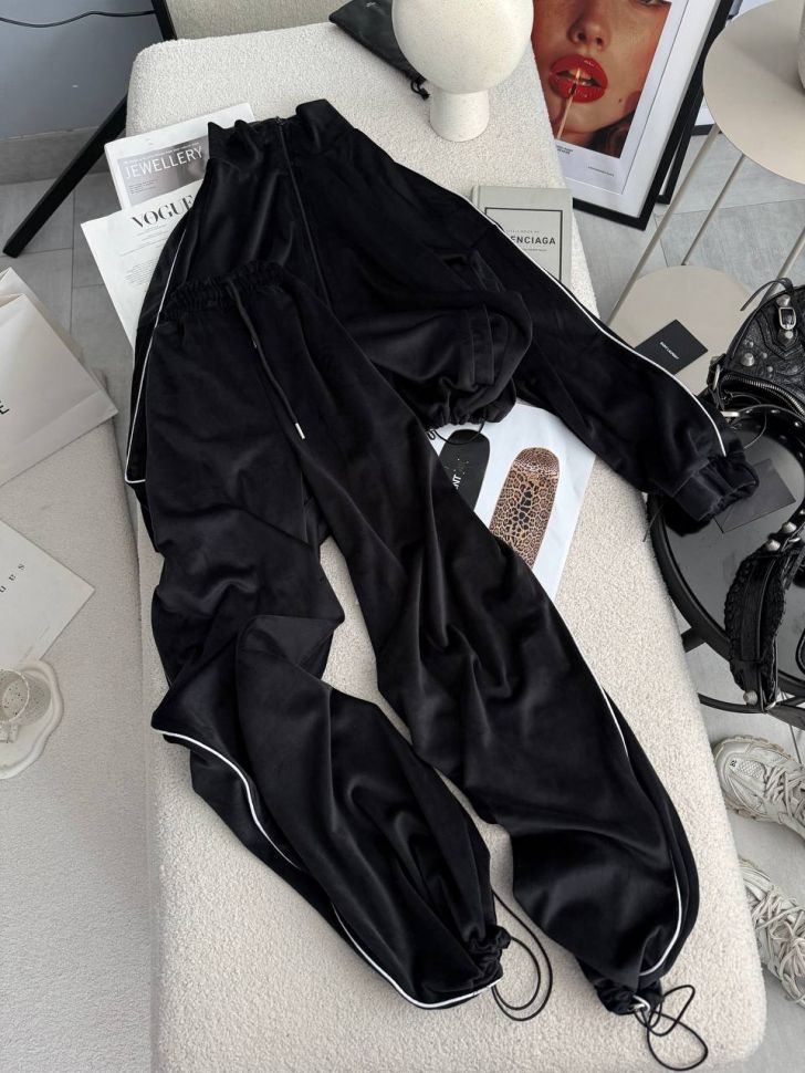 Костюм Розмір: 42-44, 46-48 S4919