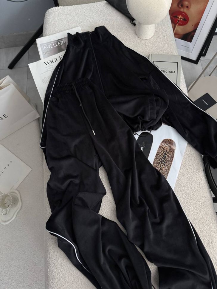 Костюм Розмір: 42-44, 46-48 S4919