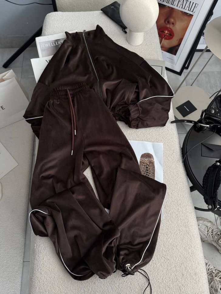 Костюм Розмір: 42-44, 46-48 S4919