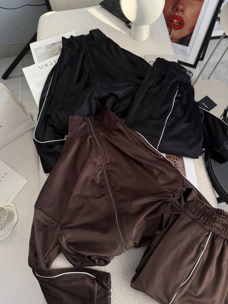 Костюм Розмір: 42-44, 46-48 S4919