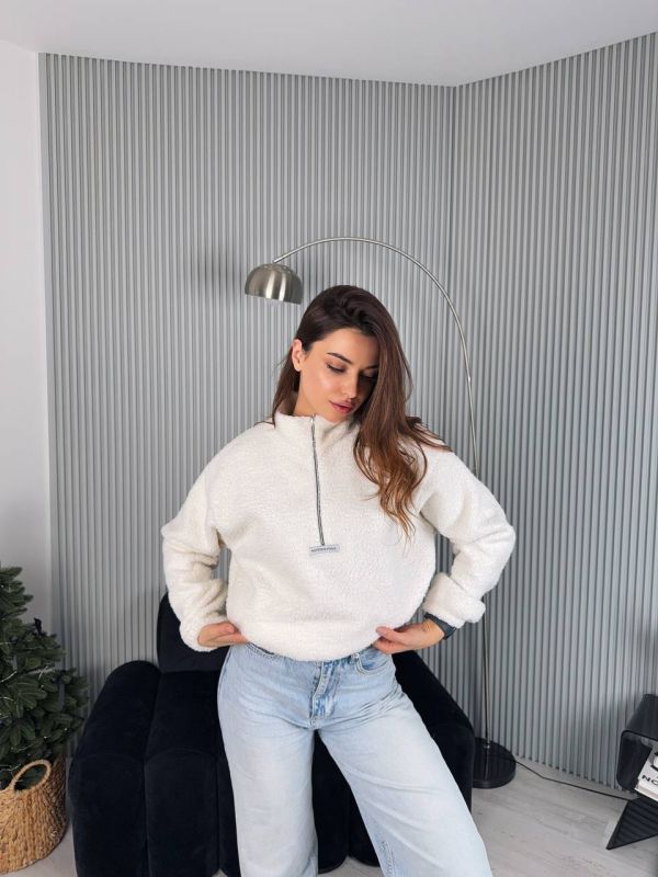 Кофтинка Розмір: 42/44, 46/48 S4420