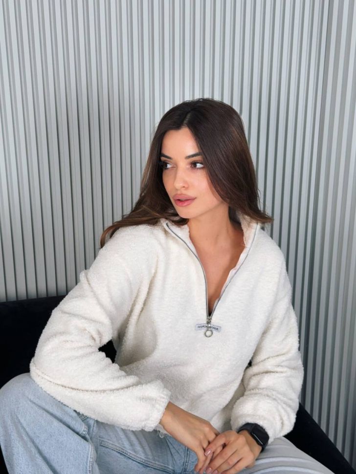 Кофтинка Розмір: 42/44, 46/48 S4420