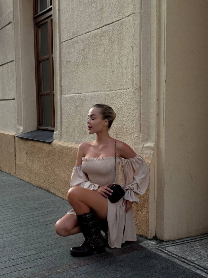 Сукня Розмір: 42/44, 46/48 S5920