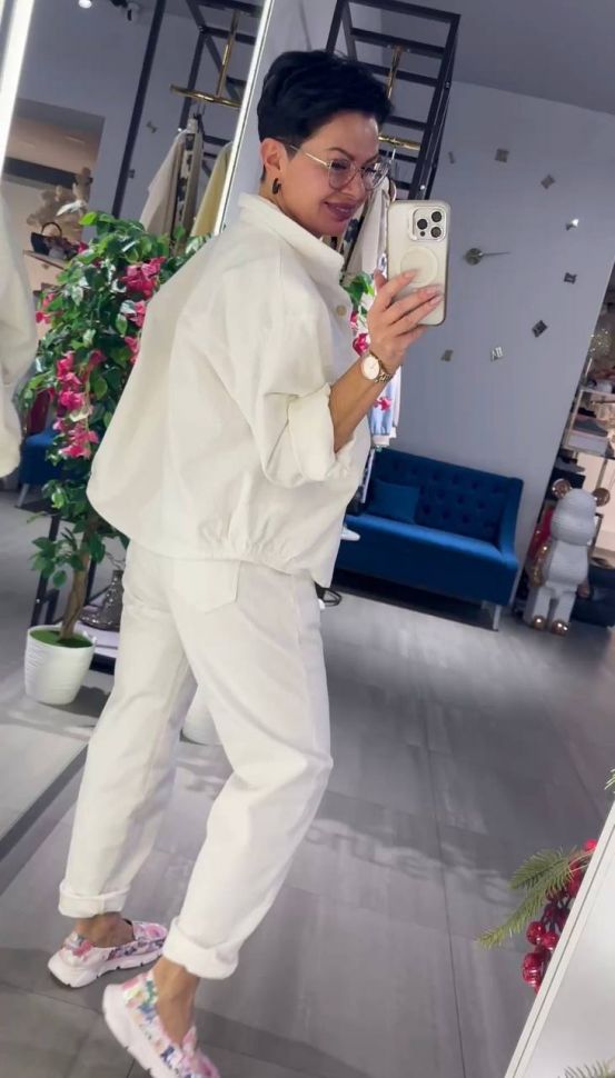 Костюм Розмір: 48-50,52-54,56-58,60-62 S6419