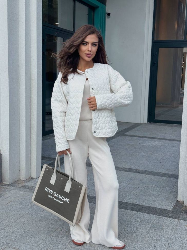 Куртка Розмір: 42-46 S6619