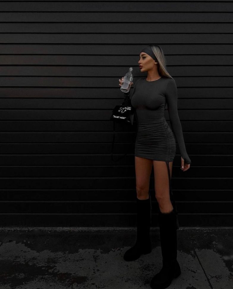 Сукня Розмір: 42-46 S3722