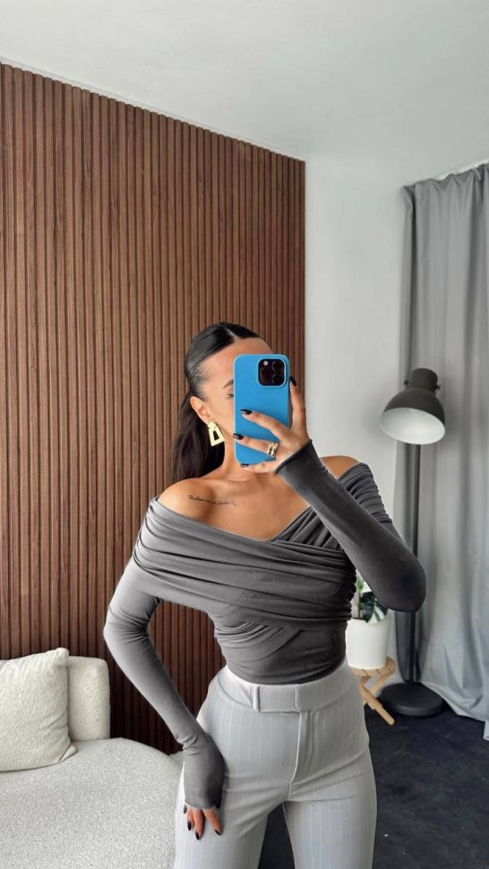 Кофтинка Розмір: 42-46 S3921