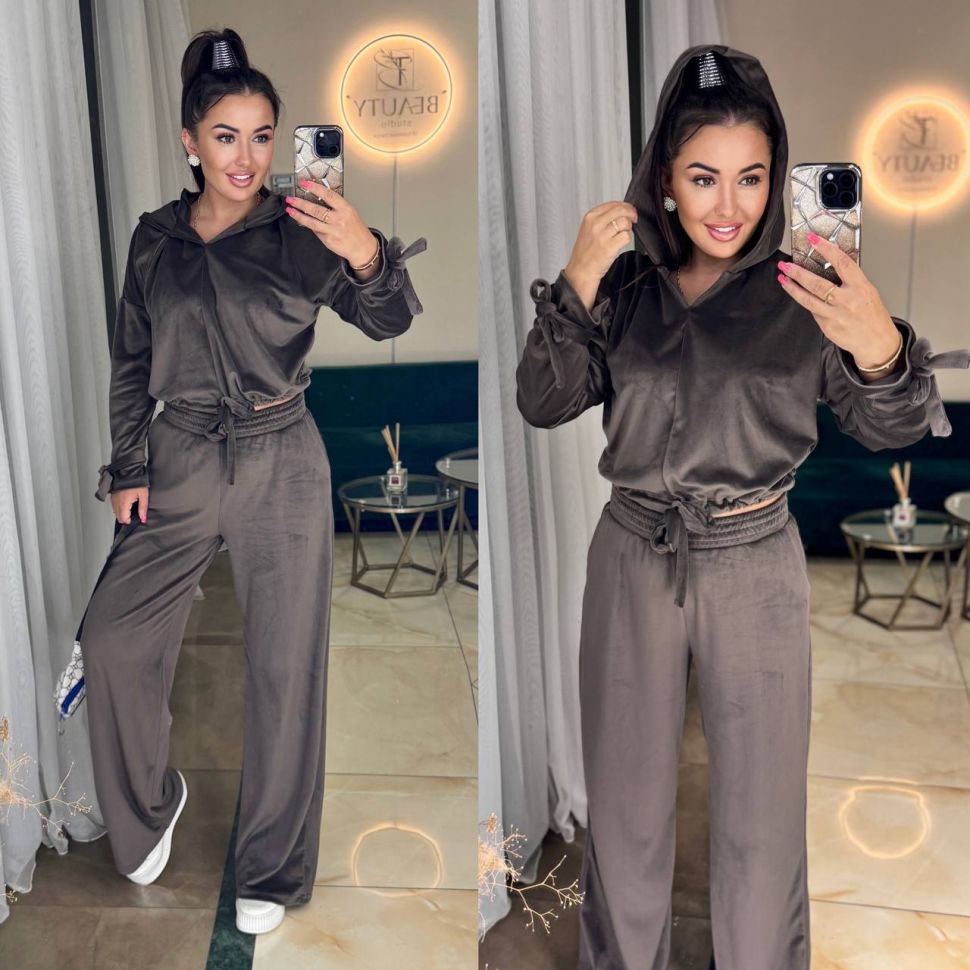 Костюм Розмір: 42-44, 46-48,   50-52 S4621