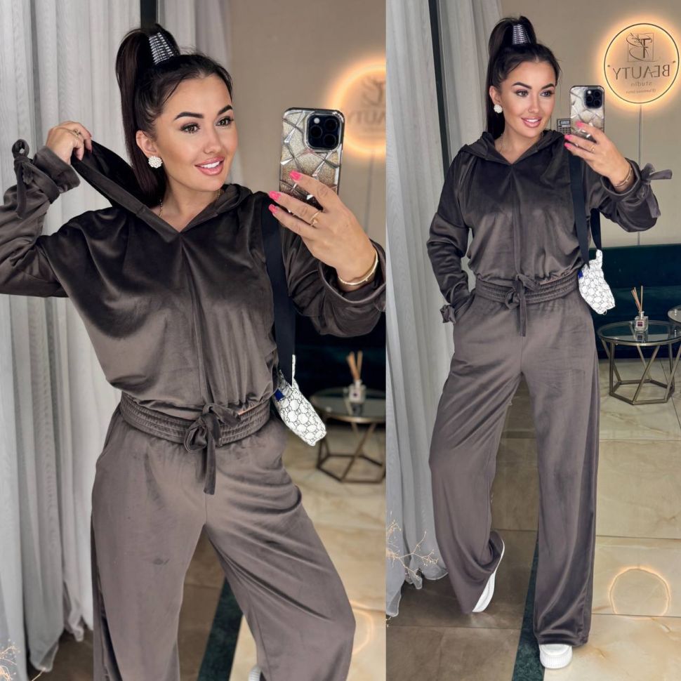 Костюм Розмір: 42-44, 46-48,   50-52 S4621