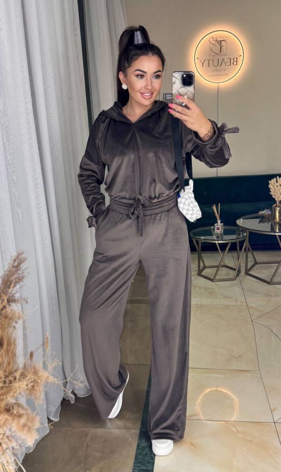 Костюм Розмір: 42-44, 46-48,   50-52 S4621