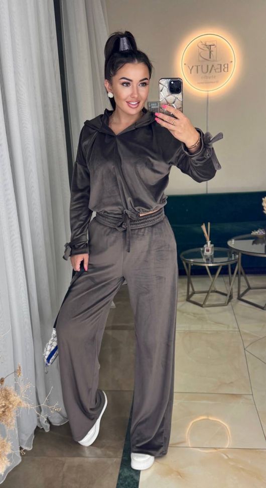 Костюм Розмір: 42-44, 46-48,   50-52 S4621