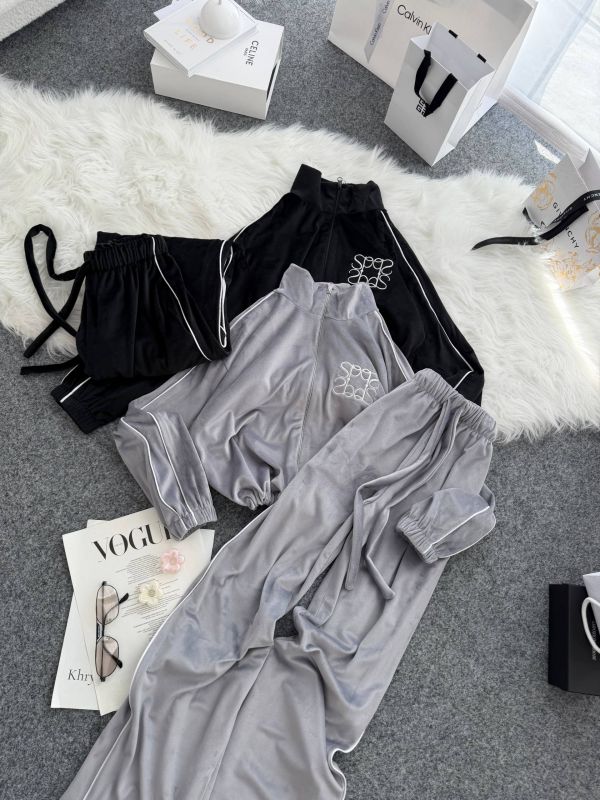 Костюм Розмір: SM/LXL S6021