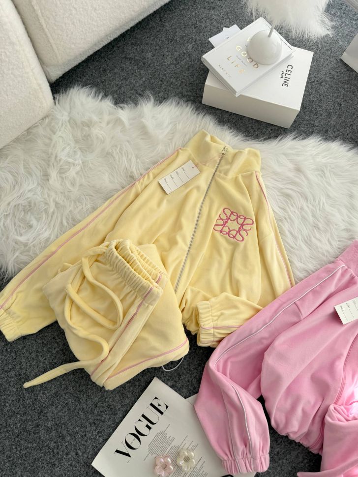 Костюм Розмір: SM/LXL S6021