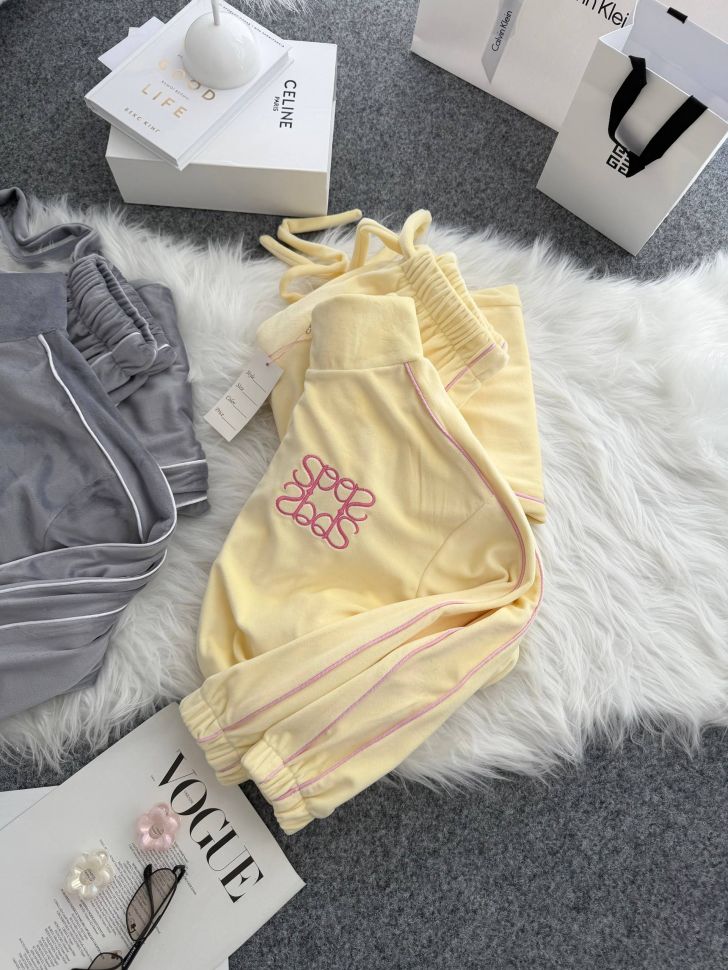 Костюм Розмір: SM/LXL S6021