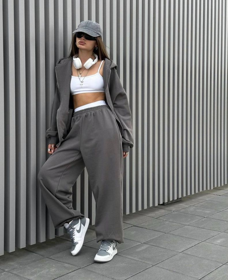 Костюм Розмір: 42-46 S7120