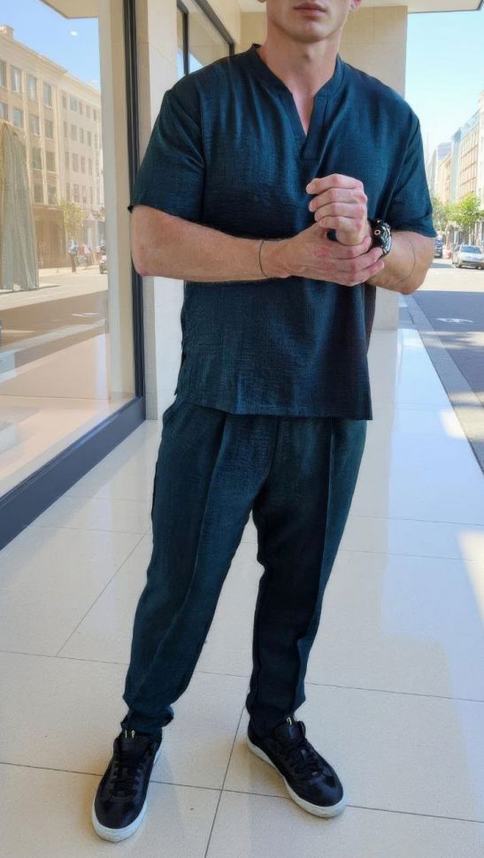 Костюм Розмір: 46-48,50-52,54-56 S1116