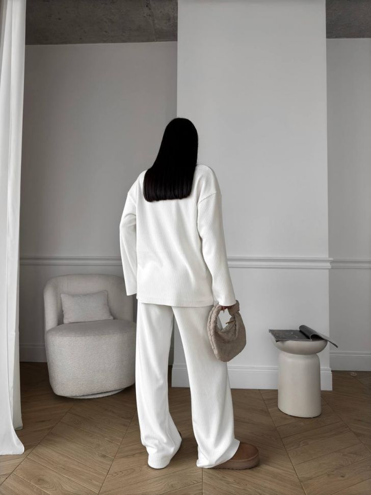 Костюм Розмір: 42-46 S1423