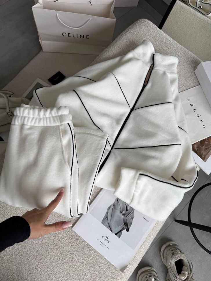 Костюм Розмір: 42-44, 46-48 S2724