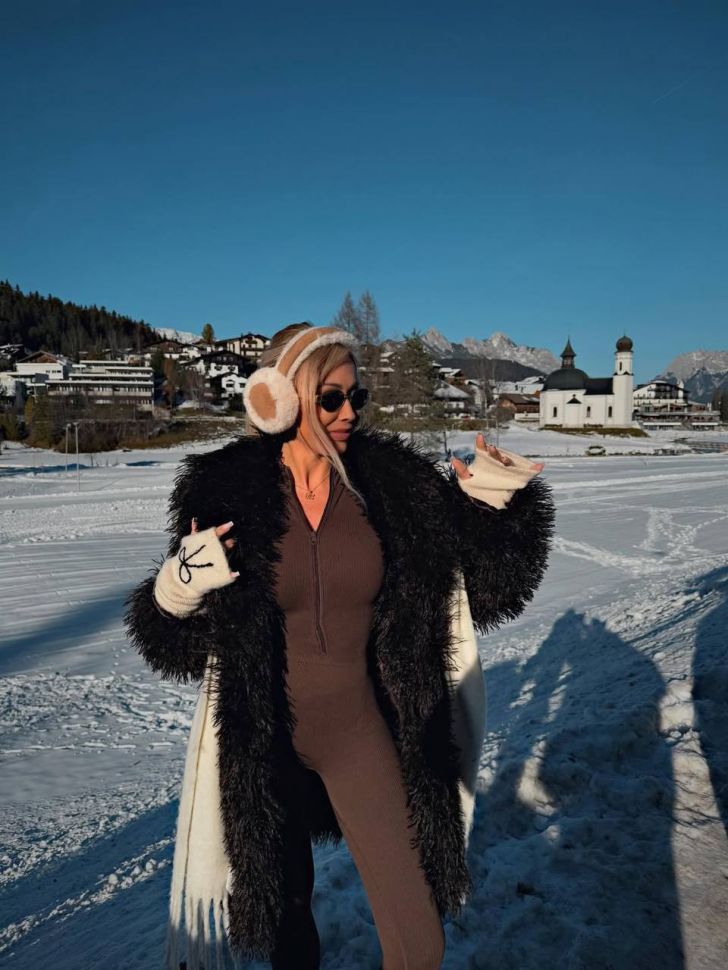 Комбенізон Розмір: 42-44, 44-46 S3724