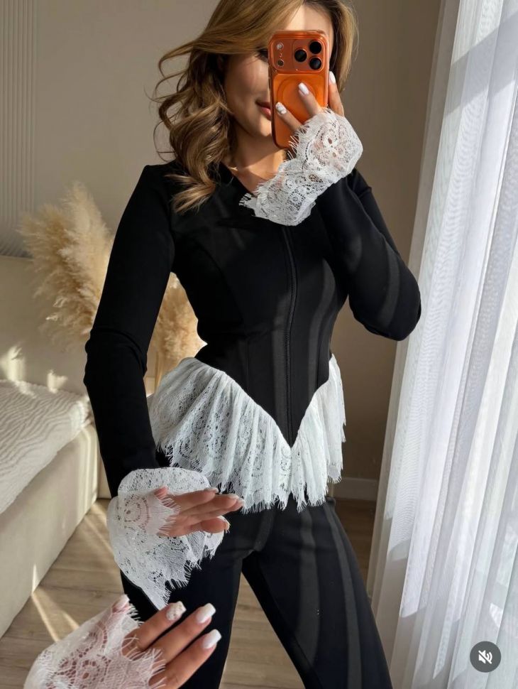 Костюм Розмір: 42-44, 44-46 S5024