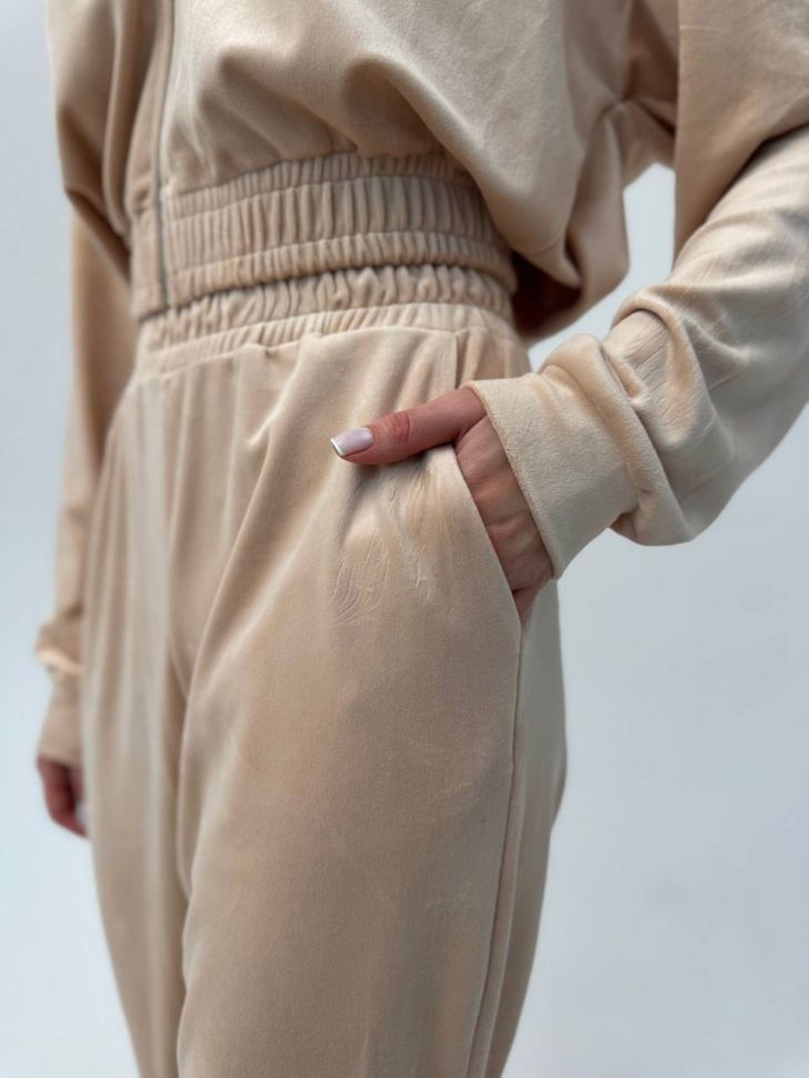 Костюм Розмір: 42-44, 46-48 S2127