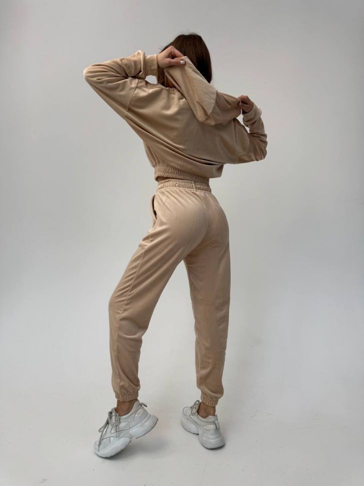 Костюм Розмір: 42-44, 46-48 S2127