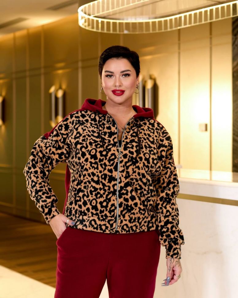 Костюм Розмір: 50-52,54-56, 58-60 S3428