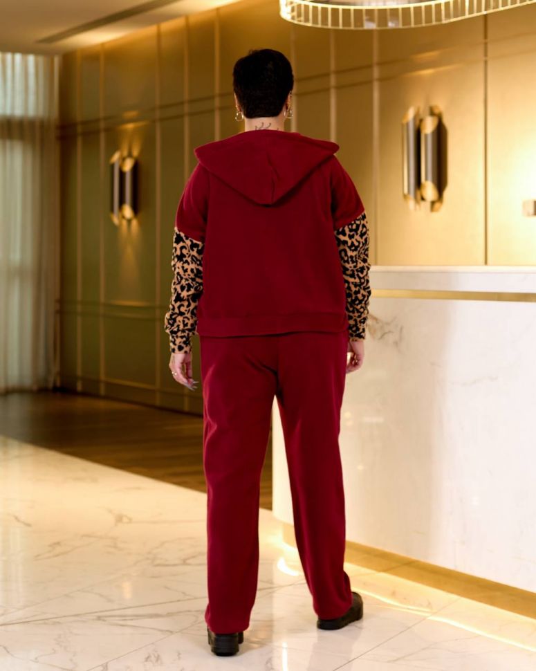 Костюм Розмір: 50-52,54-56, 58-60 S3428