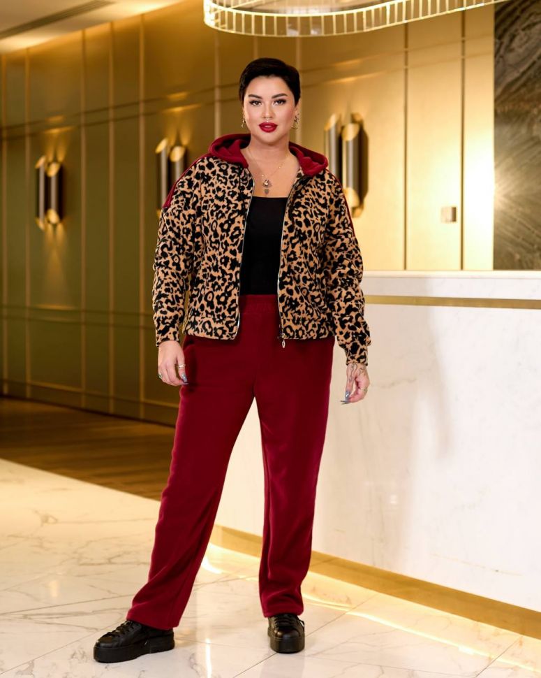 Костюм Розмір: 50-52,54-56, 58-60 S3428