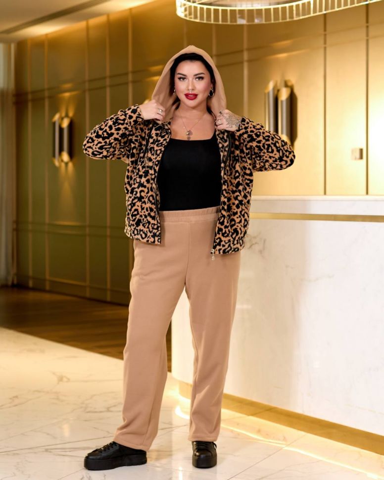 Костюм Розмір: 50-52,54-56, 58-60 S3428