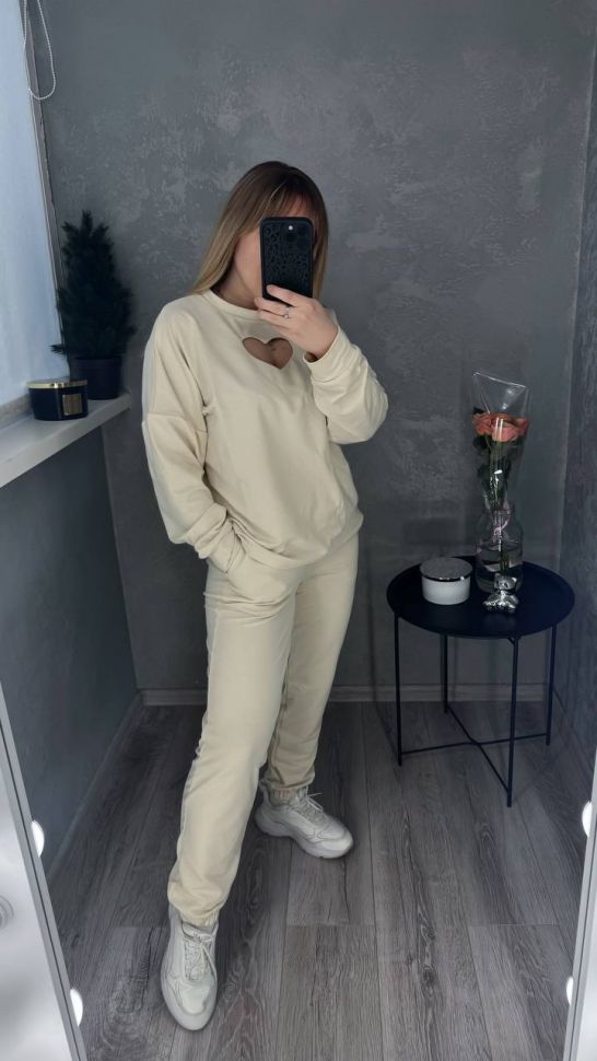 Костюм Розмір: 42-44,46-48,50-52 S1120