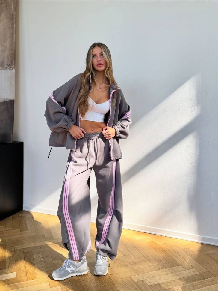 Костюм Розмір: 42-44 , 46-48 S2728