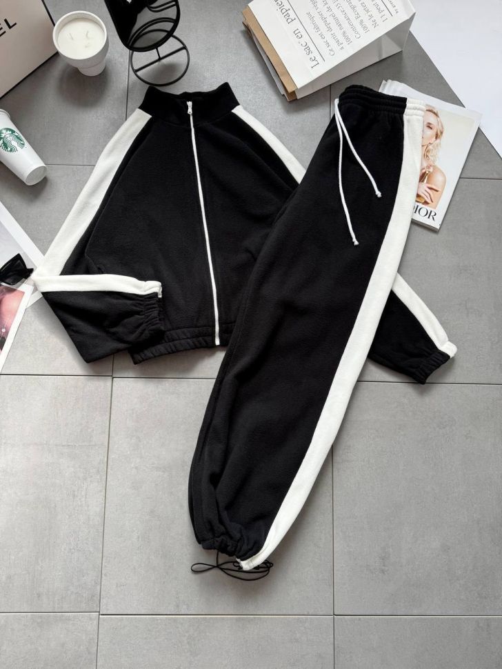 Костюм Розмір: 42-44, 44-46 S3727