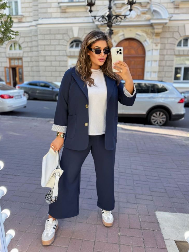 Костюм Розмір: 46-48, 50-52, 54-56 S6026