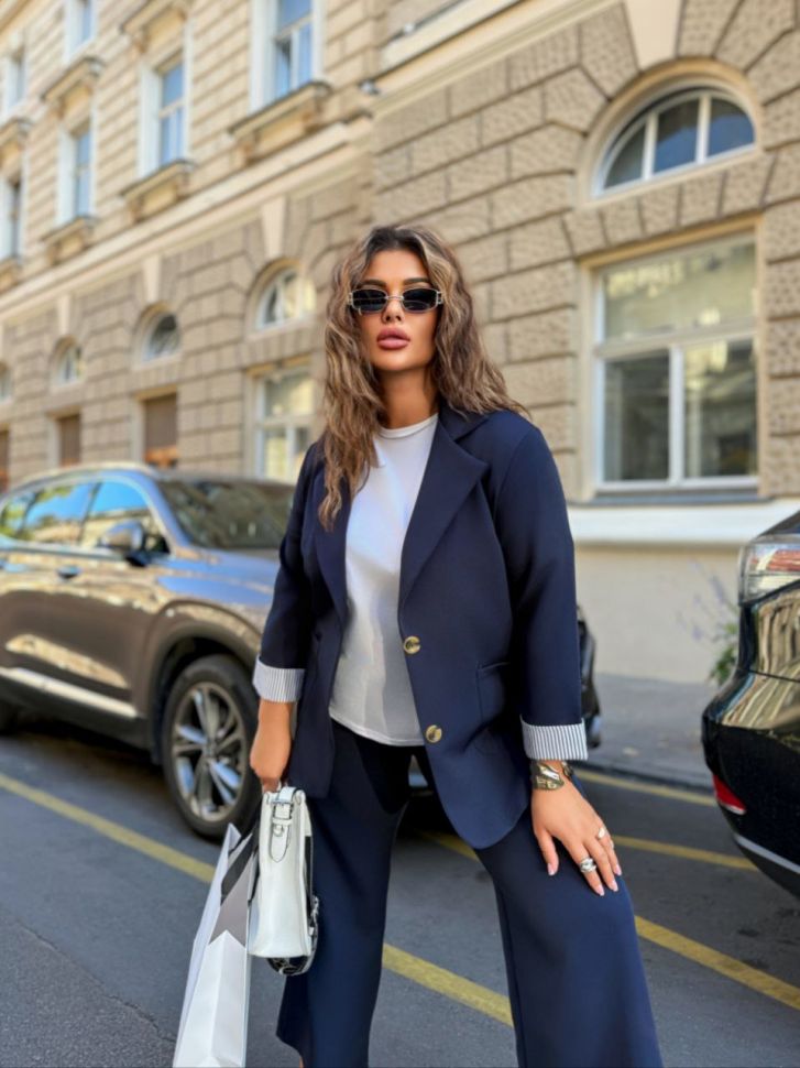 Костюм Розмір: 46-48, 50-52, 54-56 S6026