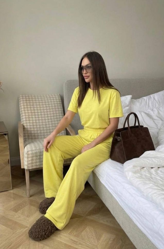 Костюм Розмір: 42-44, 46-48, 50-52 S7427