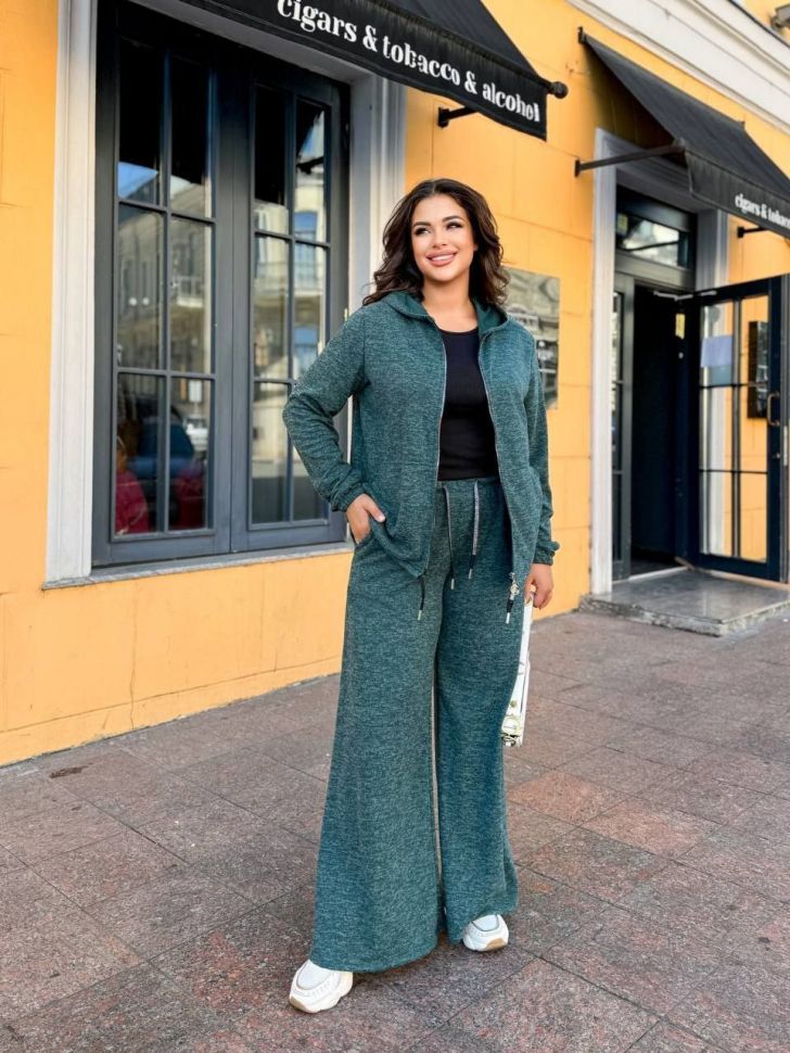 Костюм Розмір: 50-52,54-56 S1628